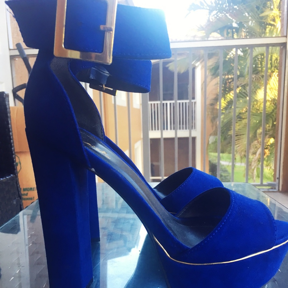 Royal blue platform heels